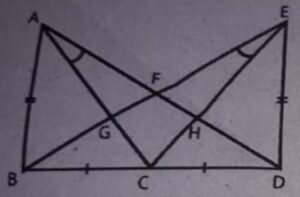 Berapa pasangkah segitiga yang kongruen pada gambar di samping? Sebutkan!